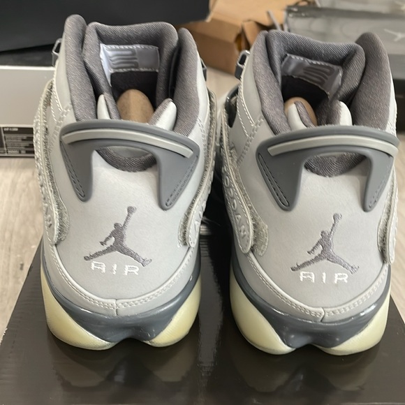 Jordan 6 Rings - Picture 6 of 11